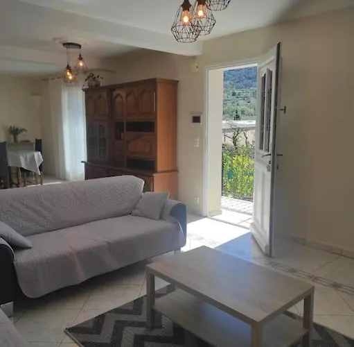 De Maison A Holiday home *
