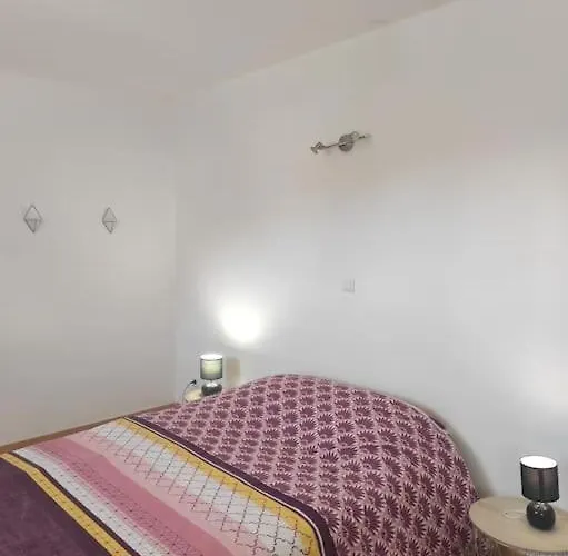 De Maison A Nyons